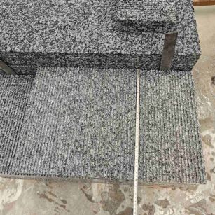 西安芝麻黑拉丝面