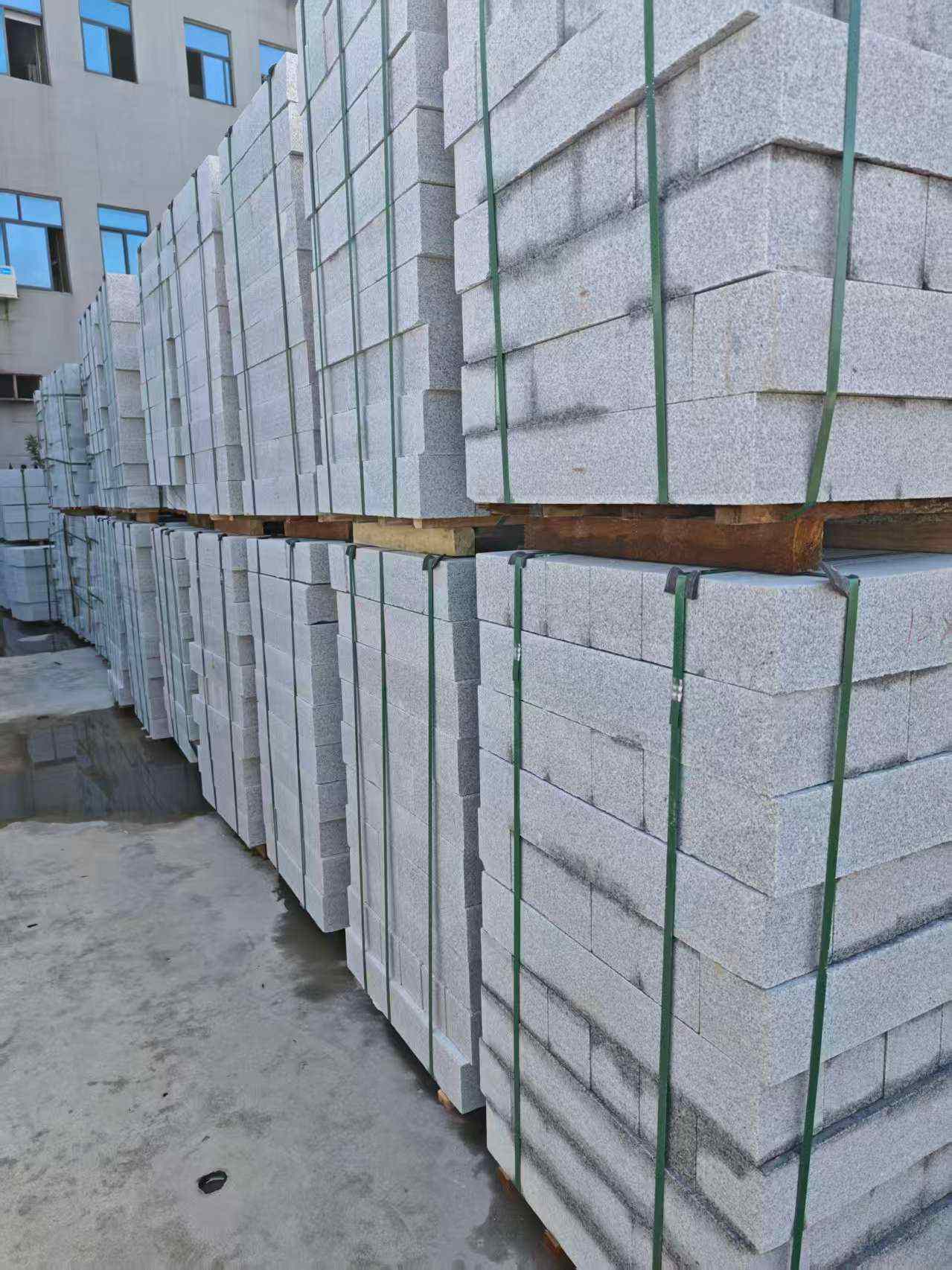 西安芝麻白路牙石，路侧石