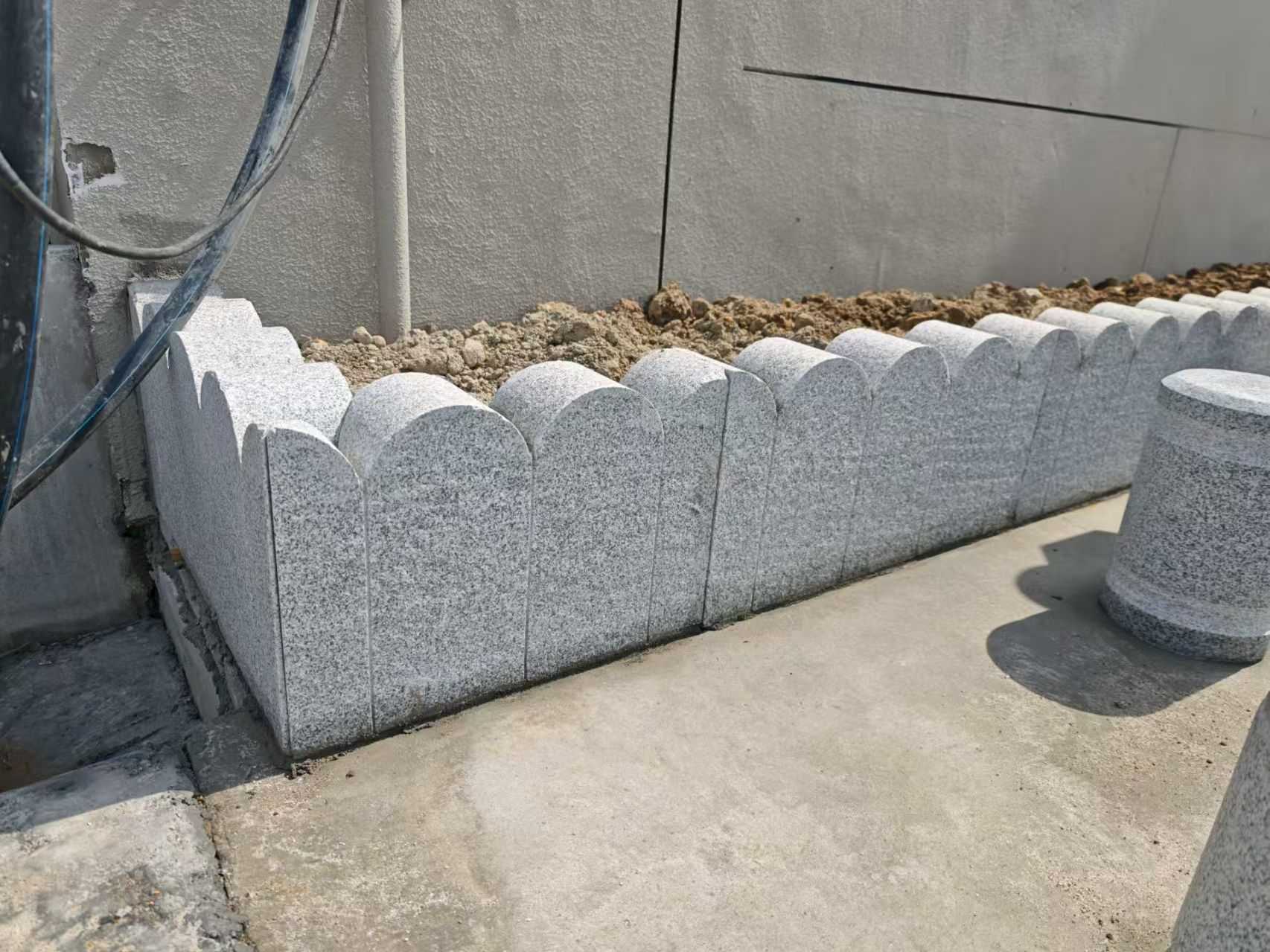 西安芝麻白花边石  围边石